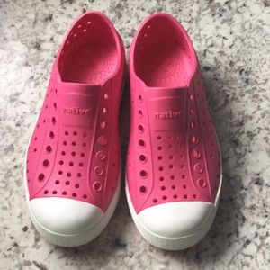 Native shoes kids pink 12